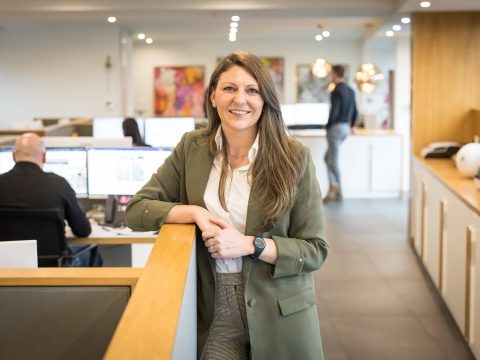 Elise, assistante commerciale Regio Nettoyage Mulhouse