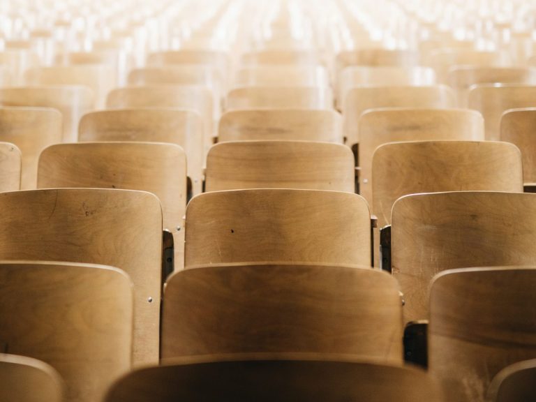 Nettoyage dans les écoles